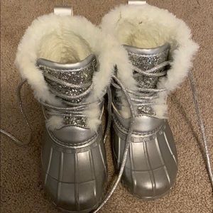 Justice snow boots